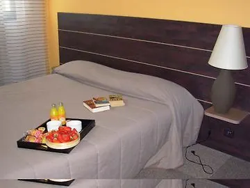 City Residence Aix-En-Provence Apart Otel