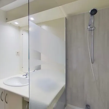 City Residence Aix-En-Provence Apart Otel 2*