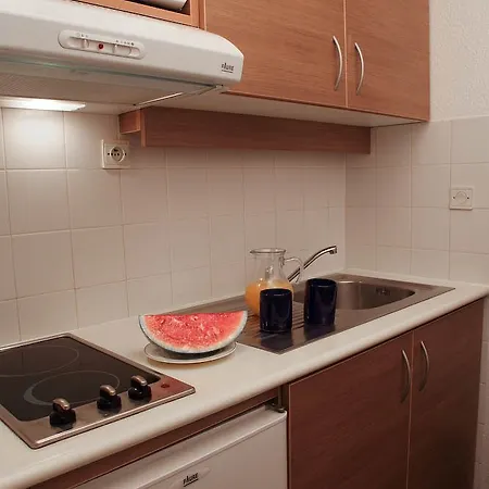 Apart Otel City Residence Aix-En-Provence 2*